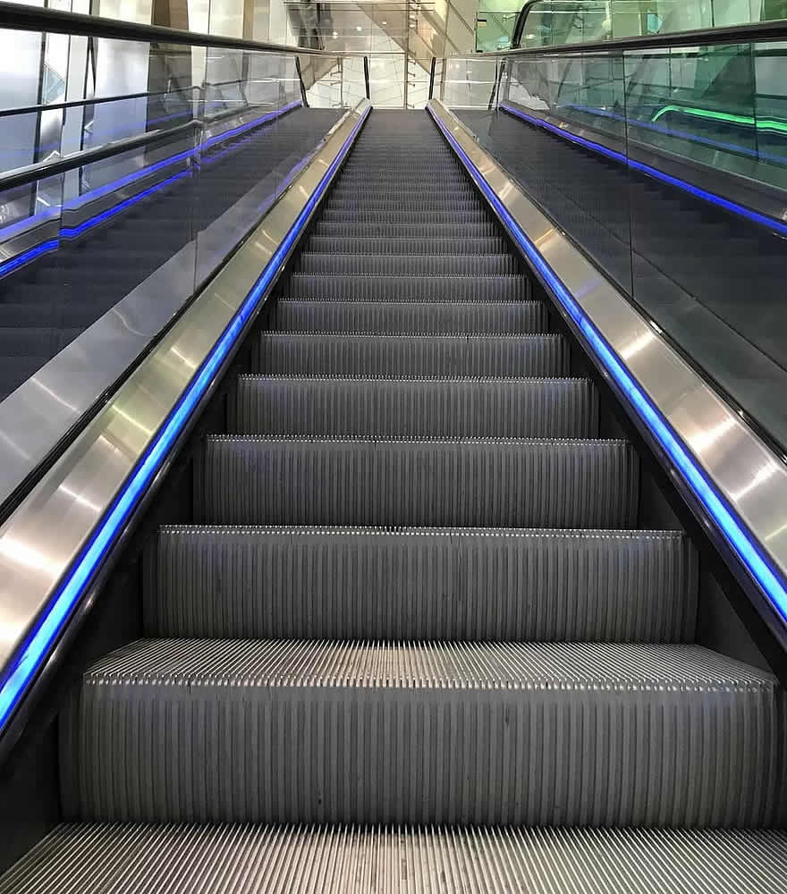 Лестница в метро