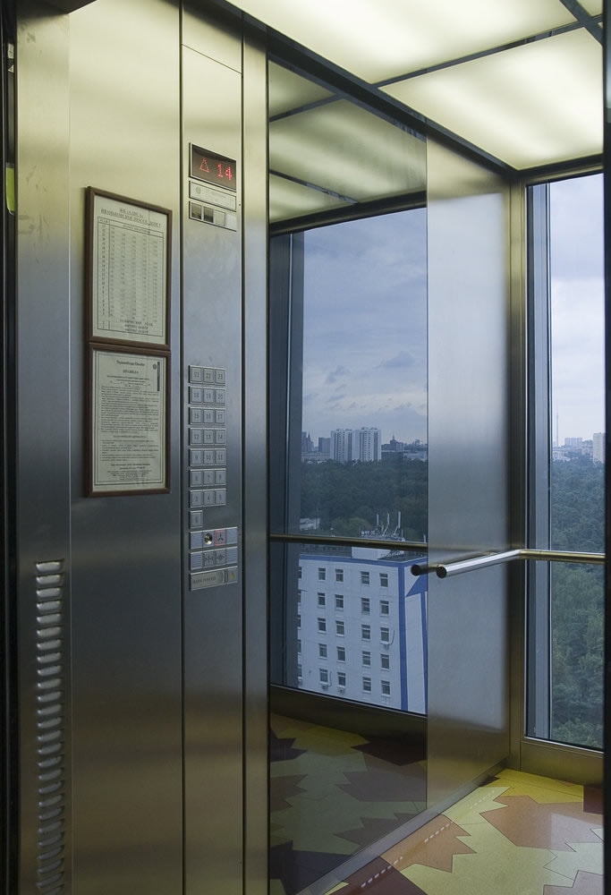 Три вертикальный лифта. Лифт 60х. Грузовой лифт Мослифт. ЖК воробьёвы горы лифт. Лифт президента РФ.